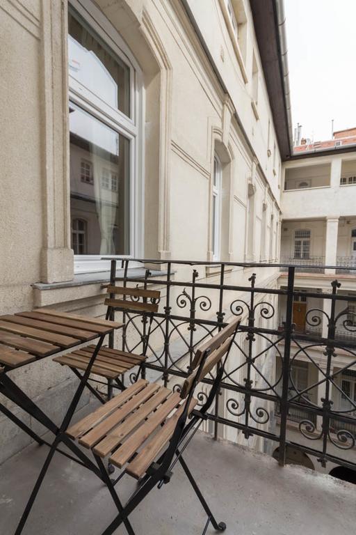 Luxury Apartment By Hi5-Varoshaz Suite Budapeşte Dış mekan fotoğraf